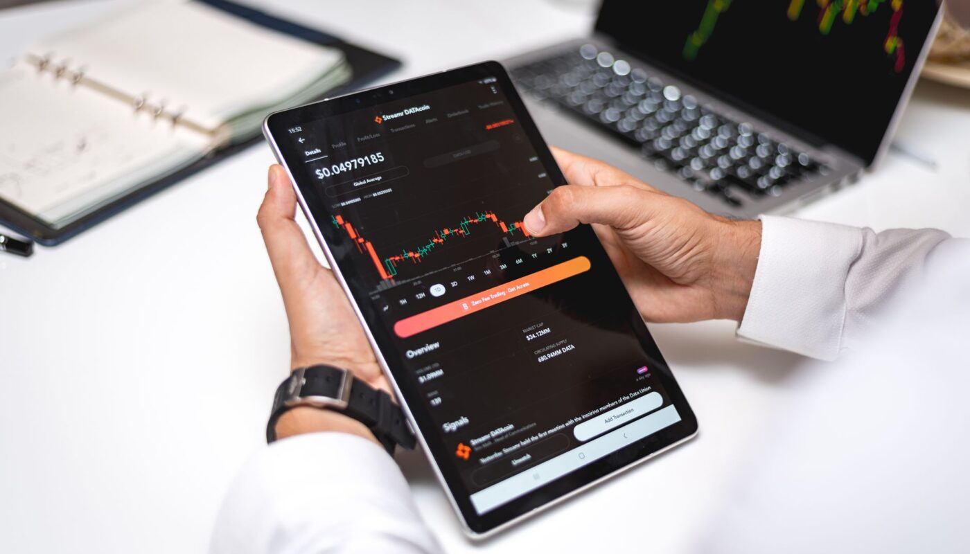FactSet and TIFIN.AI Embed Agentic Advisors Inside Wealth Management Workflows