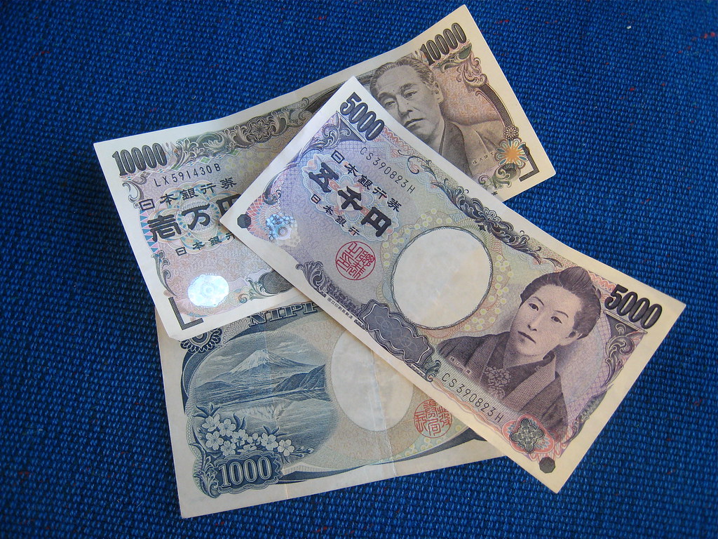 Japan’s Megabanks Pick Consortium Over Competition for the Yen’s Move On-Chain