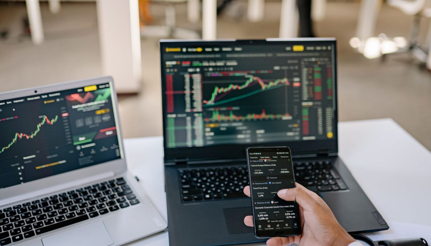 Embedded Finance Platforms Move from Payments to Full Stack Financial Services