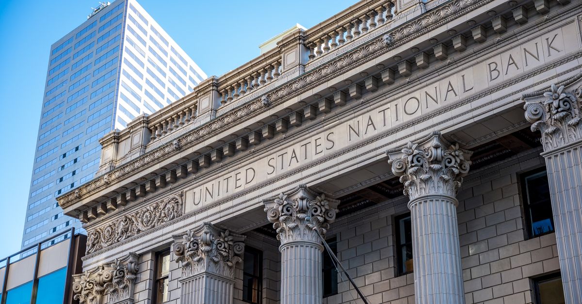 Fed Ends 9-Year Deutsche Bank Order, Opens New One