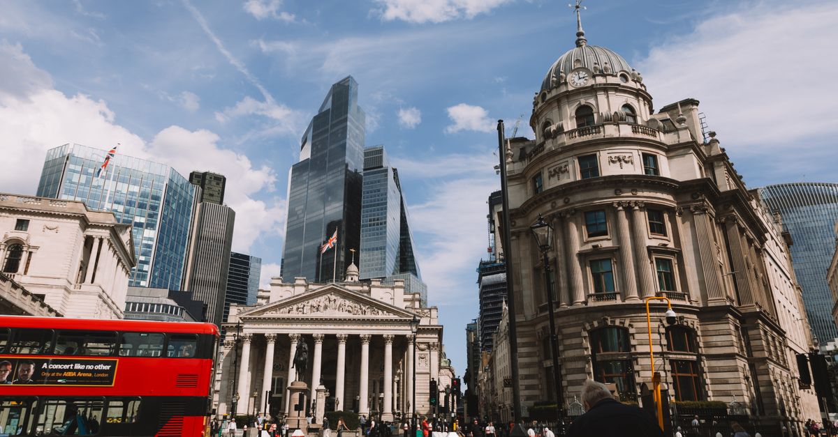 UK Treasury Tasks Bank of England With Payments Push