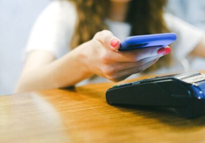 Walmart’s Wallet Reversal Ends Retail’s Last Holdout