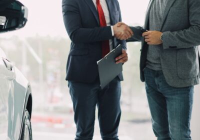 Halal Car Lender Ayan Preps a UK Bank Bid