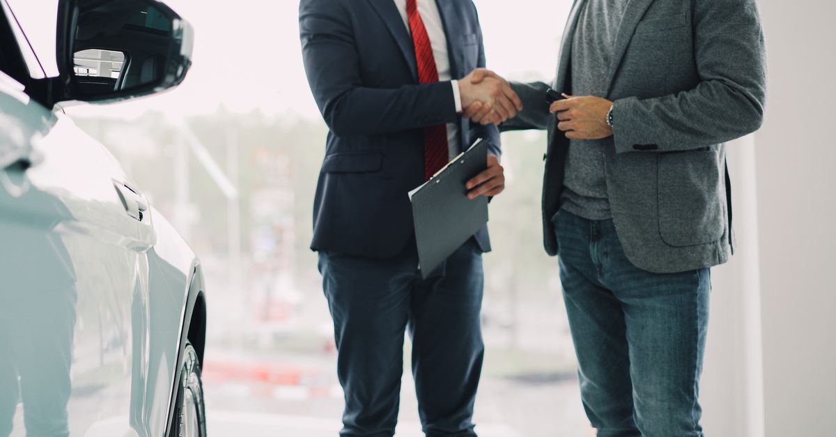 Halal Car Lender Ayan Preps a UK Bank Bid