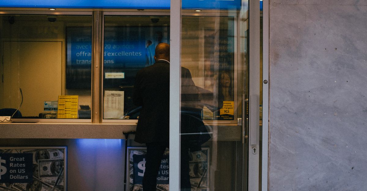 Agentic AI Cuts Bank Onboarding From Months to Days